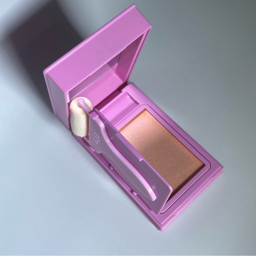 Kaja Highlighter Roller Glow #01 Cosmic Laundry